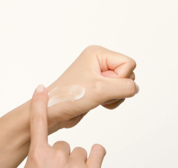 PETITFEE PEP-TIGHTENING Eye Cream 30g - Beauty Fusion